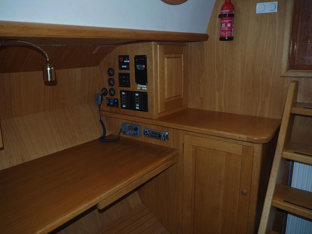 Saloon, Accommodation